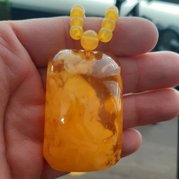 Certified Natural Mexico Yellow Amber Beeswax  - Picture 3 of 4